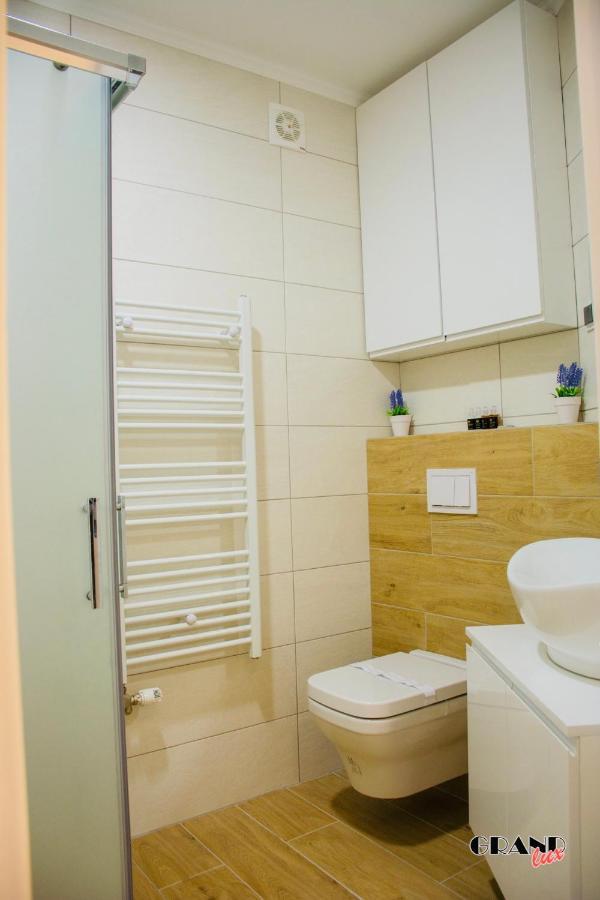 Grand Lux Apartment دوبوي المظهر الخارجي الصورة